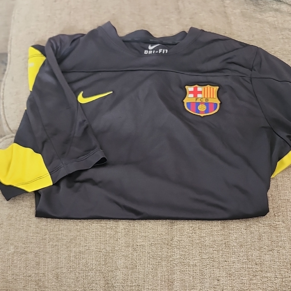 Nike Kids Barcelona Black and Yellow Jersey